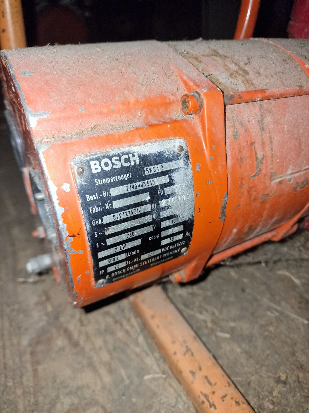 Bosch Stromgeneratoren: Géneratrice – Gebraucht aus Montsevelier von Chichax2 3
