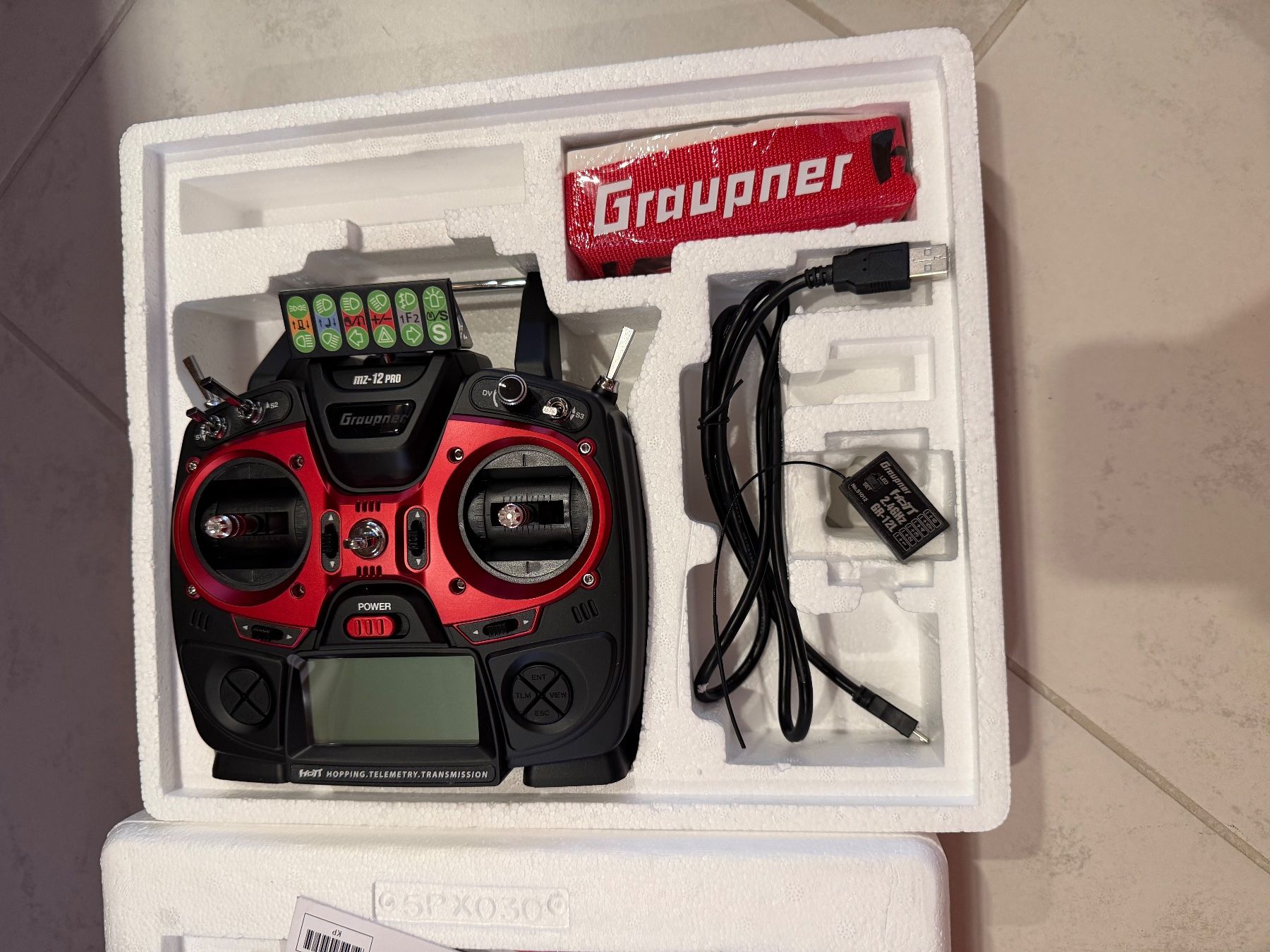 Graupner Fernsteuerungen: Graupner – Neu und originalverpackt aus Broglio von lory00 2