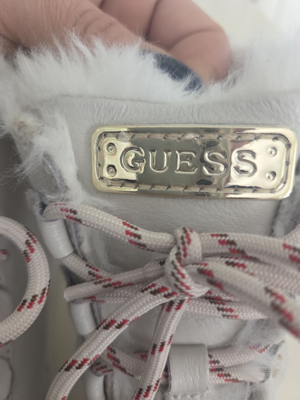 Guess Scarpe per ragazze: Schöne Winterschuhe von GUESS, Gr.35 – Nuovo (secondo la descrizione) da Riehen venduto da Bliss1978 4