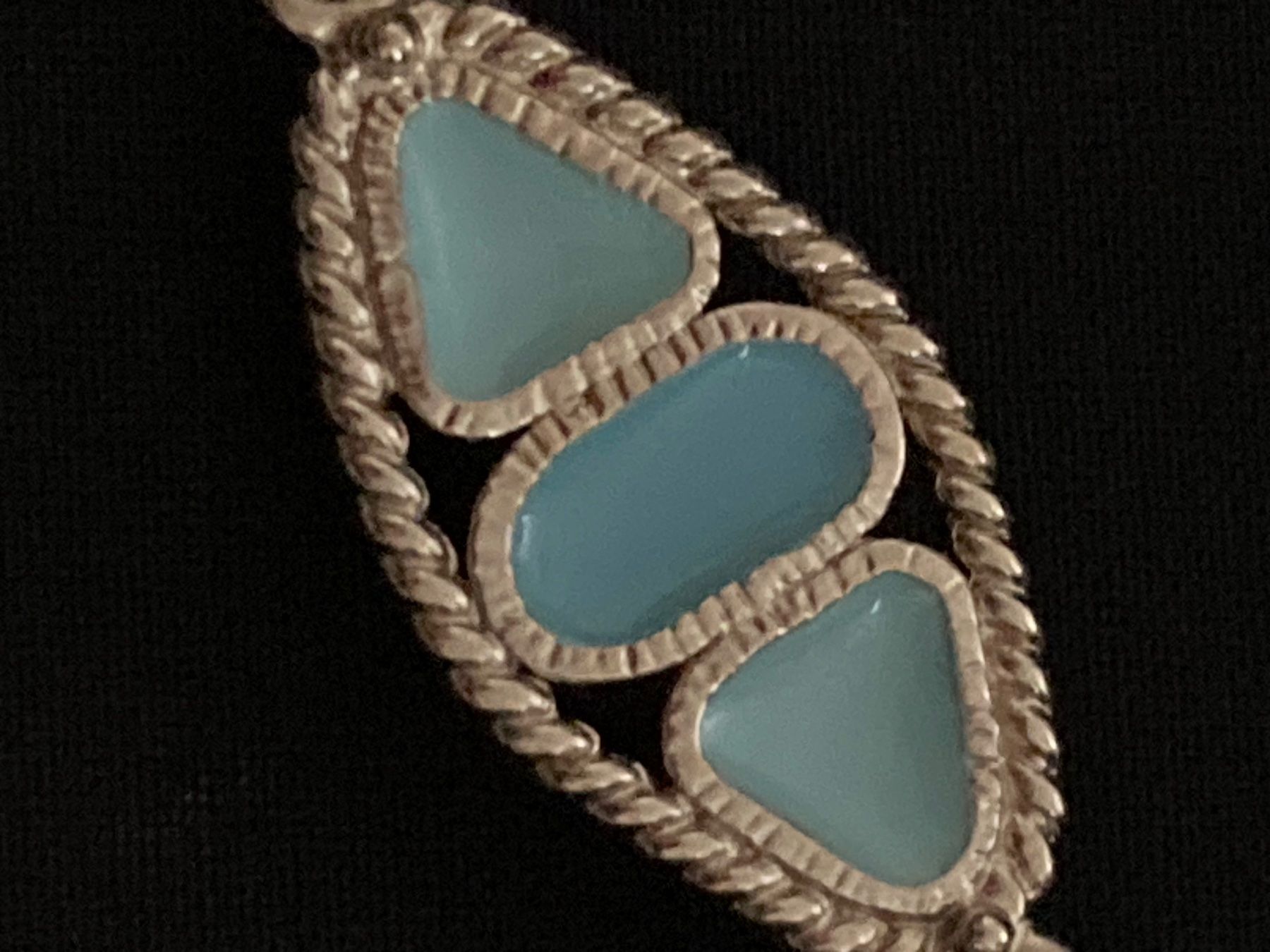 Chanel Catenine: Chanel Halskette mit Emaile Neu – Nuovo e nell'imballaggio originale da Zuerich venduto da SaTs-43 5