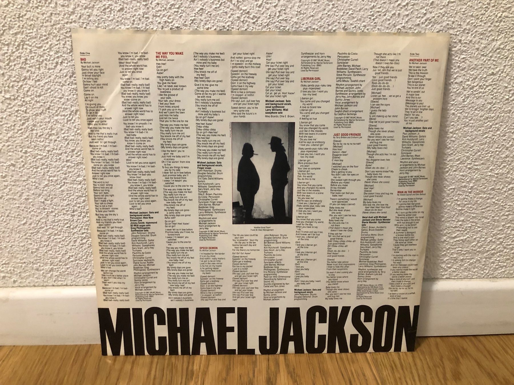 Dischi in vinile: MICHAEL JACKSON - BAD LP 1987 MIT INNER SLEEVE – Usato da Zofingen venduto da kartengeheimniss 7