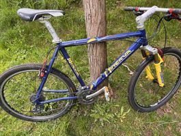 Vtt minerva hurricane-cadre alu taille m/l - années 99