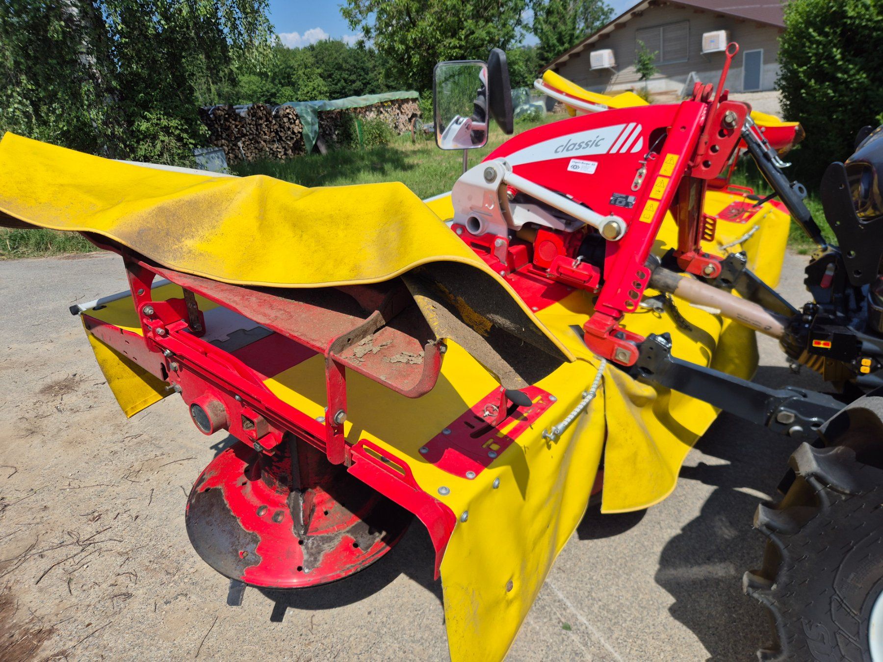 Tutte le macchine: Pöttinger Eurocat 311 Frontmähwerk – Usato da Riet (Neftenbach) venduto da JakeDrummingFarmer 7