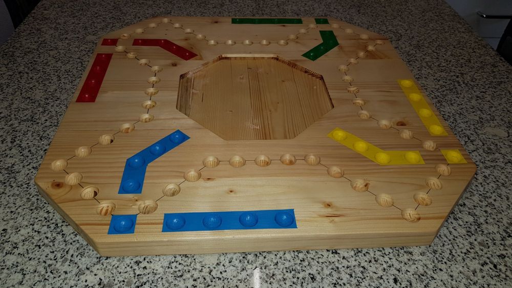 dog-spannendes-brettspiel-xl-50x50-cm-grosse-kugeln-23-mm-neu