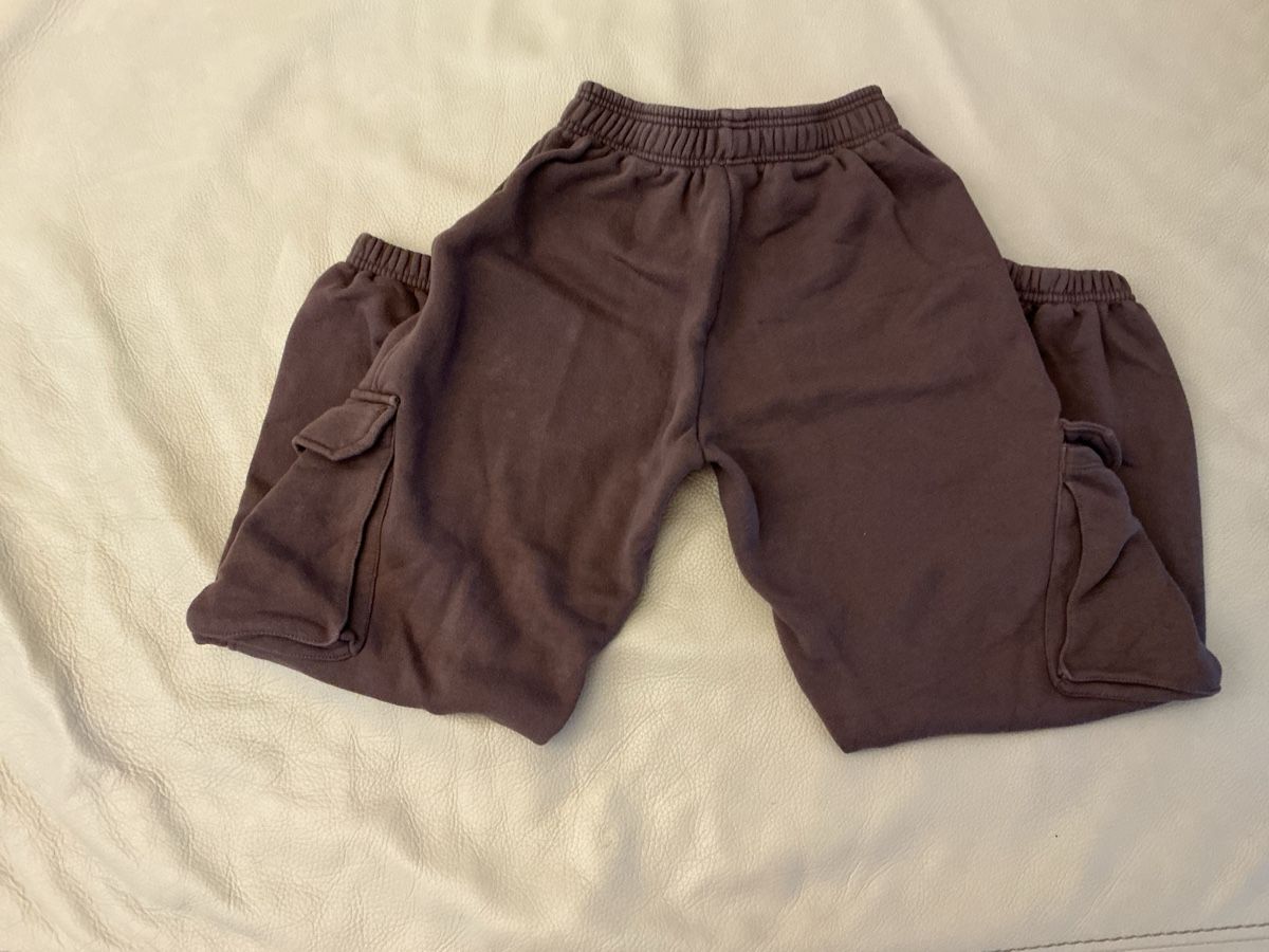 Zara Pantaloni: Zara Jogginghose, braun, Größe 152 – Usato da Oberwil BL venduto da TypeR-666 1