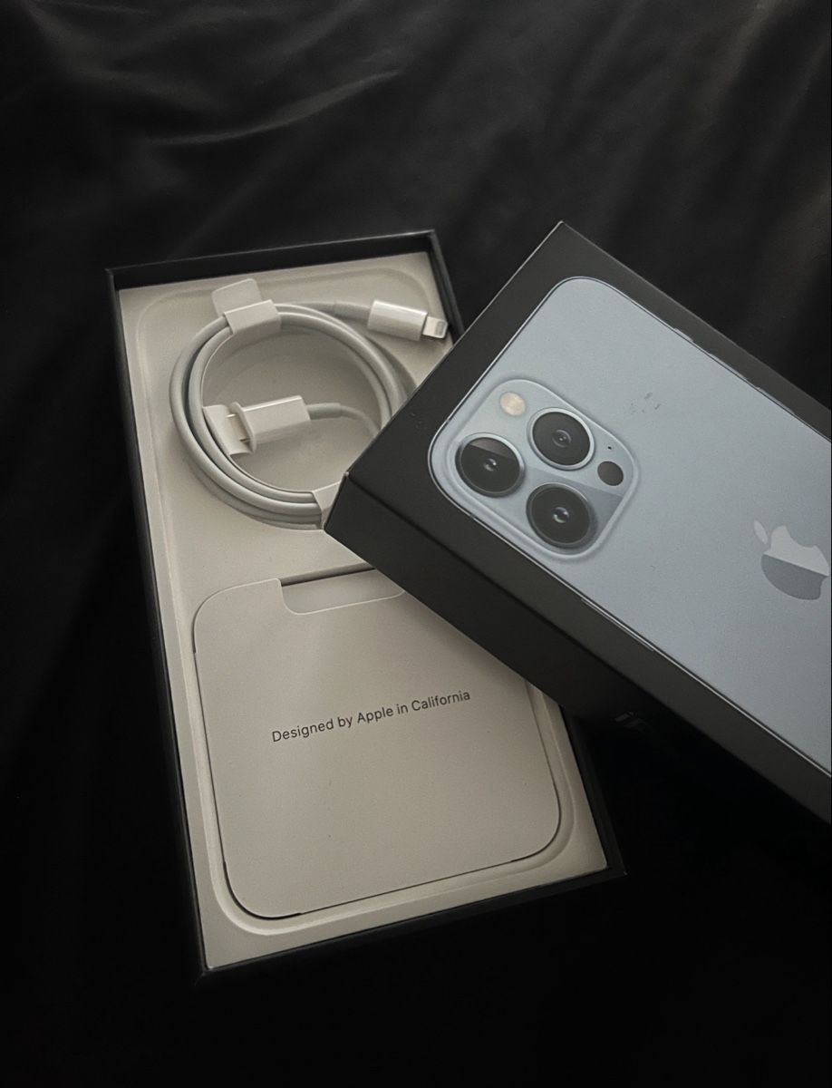 Apple Telefoni cellulari / Smartphones: Iphone 13 Pro Max – Nuovo (secondo la descrizione) da Wallisellen venduto da SKO96