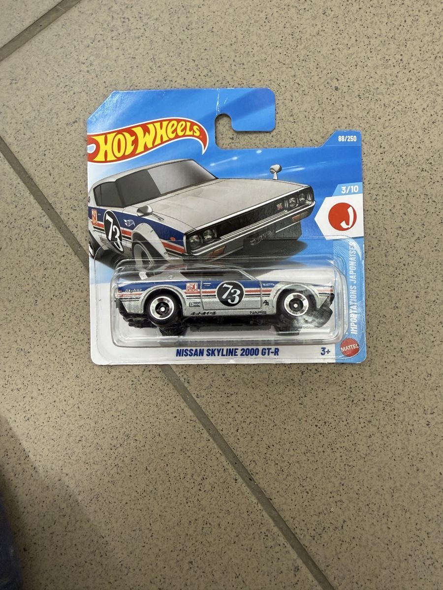 Hot Wheels Nissan Skyline 2000 GT-R grise (Neuf avec emballage d ...