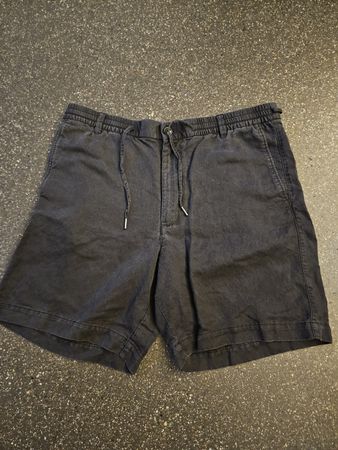 MNG Shorts grau antrazit Gr 44 neuwertig