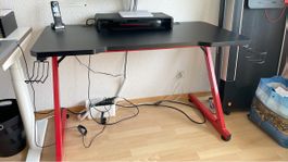 Gaming Tisch - Top Zustand - Ideal für Homeoffice!