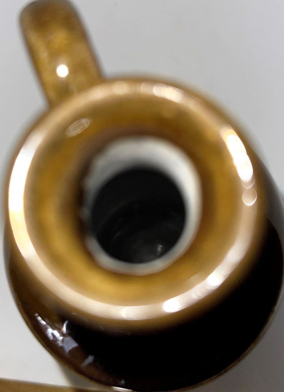 Vasen & Gefässe: Vase mit Henkel Keramik – Neu (gemäss Beschreibung) aus Lutzenberg von Truhe 2