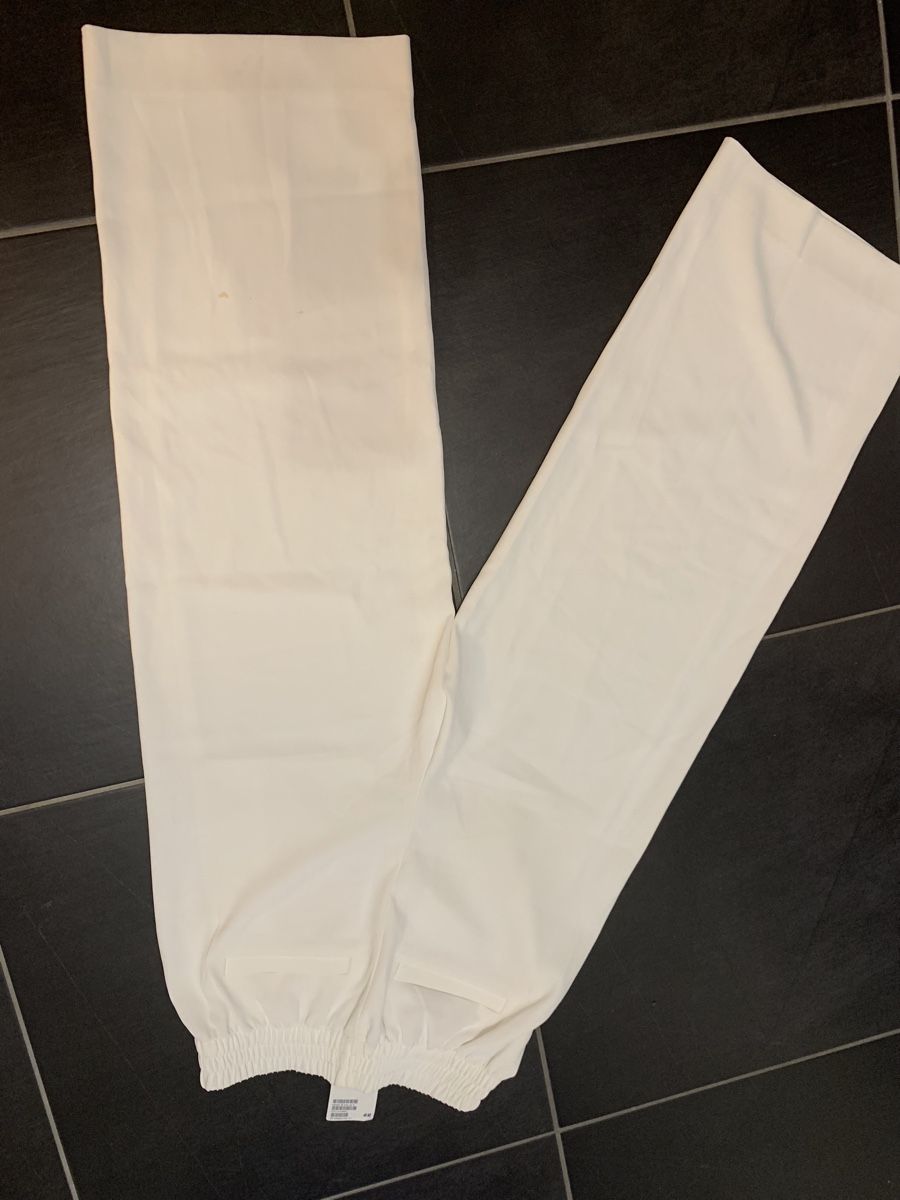 H&M Pantaloni: H&M weisse Hosen Gr. 32 – Nuovo e nell'imballaggio originale da Sevelen venduto da Ch_2026_1 4