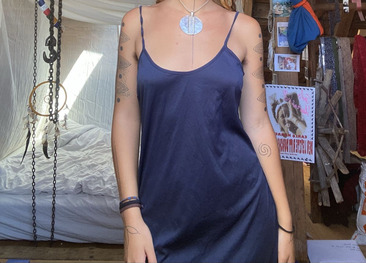 Robes: Blaues Sommerkleid  – D'occasion à Rehetobel par Norea69