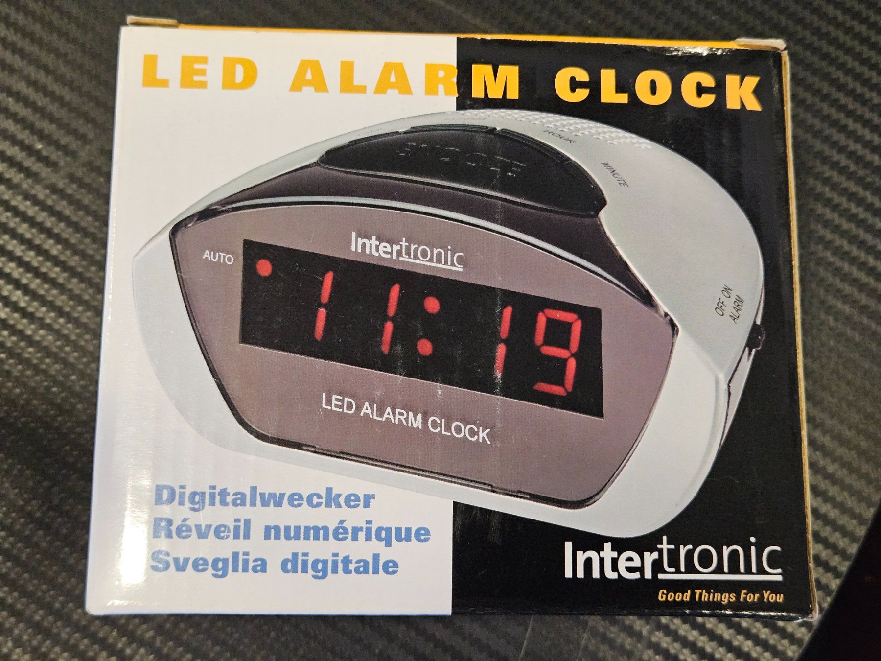 Sveglie: LED Alarm Clock Intertronic Digitalwecker Wecker – Nuovo (secondo la descrizione) da Kloten venduto da Euroasia 2
