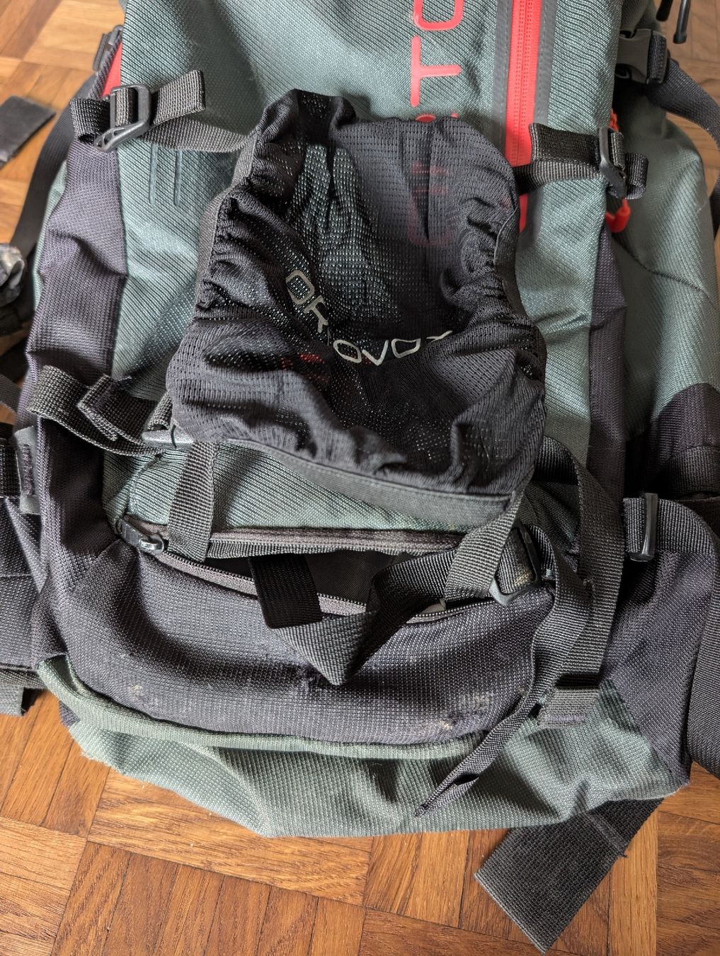Ortovox Zaini: Rucksack ORTOVOX HAUTE ROUTE 38  – Usato da Horw venduto da aiivii 3