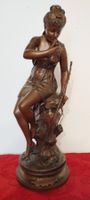 Antique sculpture en bronze DIANE CHASSERESSE ,signe.