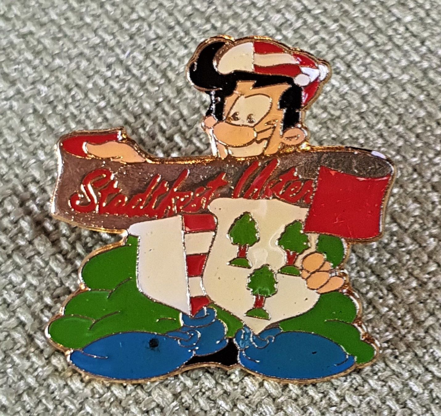 Plaketten & Abzeichen: C334 Pin Stadtfest Uster Schweiz Suisse – Gebraucht aus Reinach BL von Boston-Verkauf