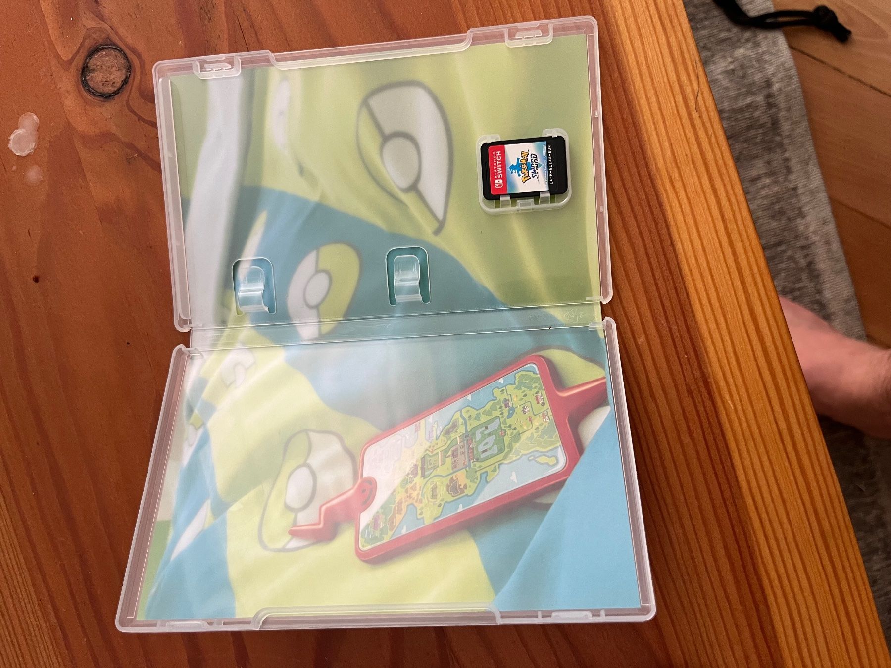 Giochi: Pokemon Schwert / Sword Nintendo Switch – Usato da Bern venduto da AlainMawi 1