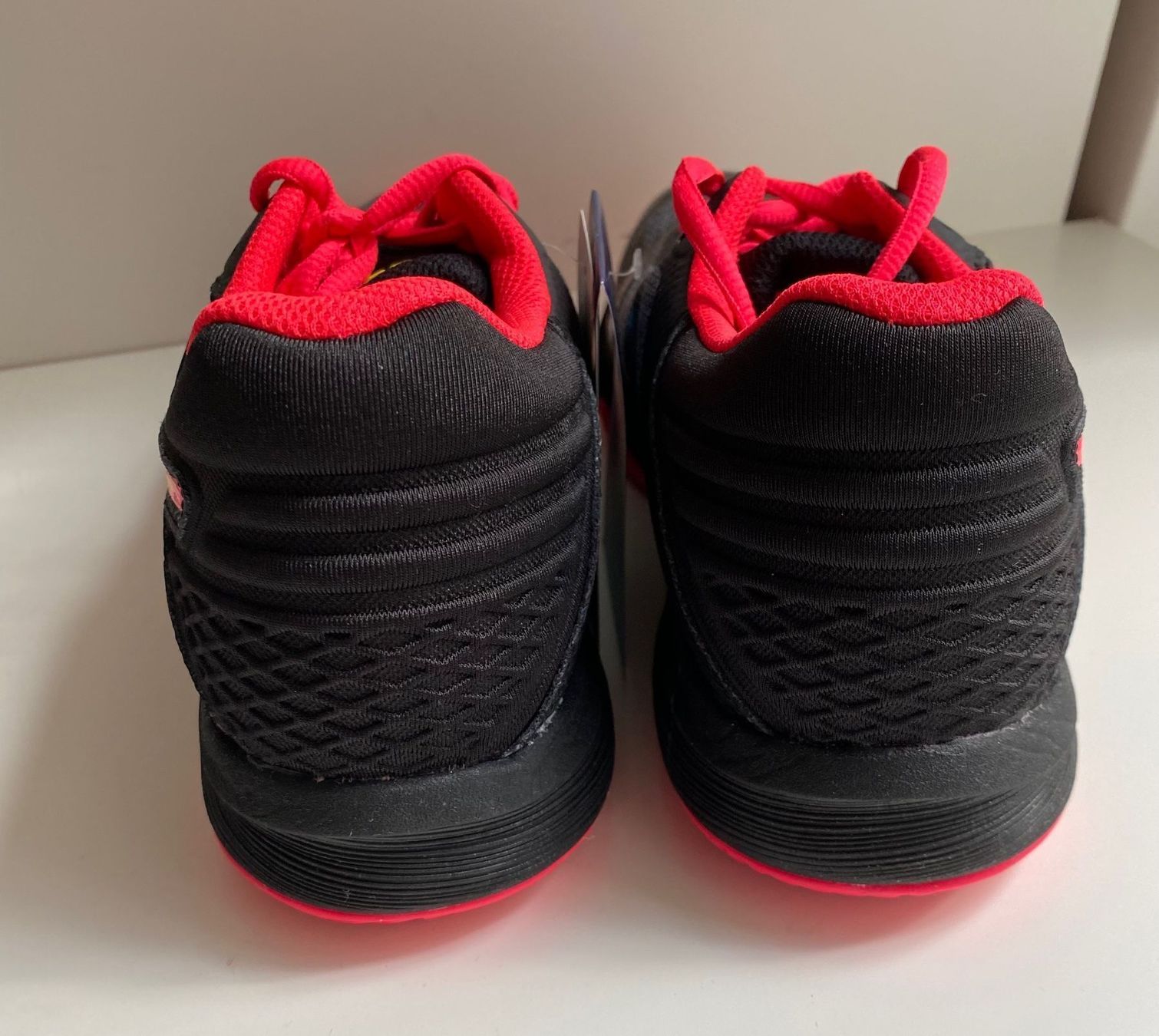 Asics Damenschuhe: ASICS NETBURNER BALLISTIC FF Volley, 39 – Neu und originalverpackt aus Luzern von falena01 5