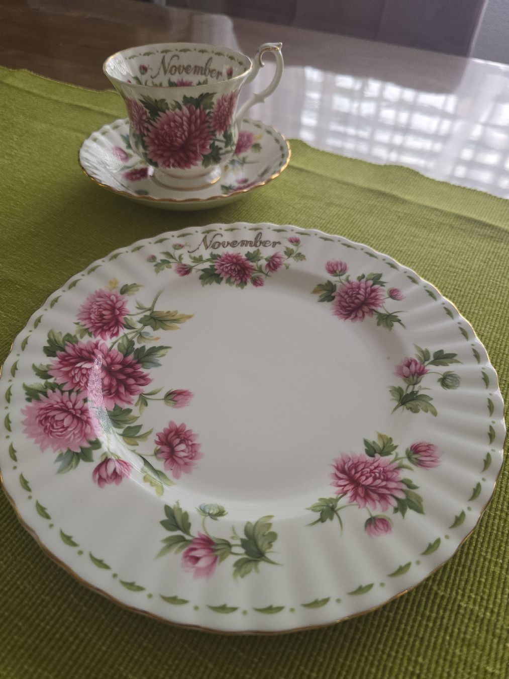 Royal Albert Set di piatti: Royal Albert November Trio – Usato da Thal venduto da Vintagekeller 2