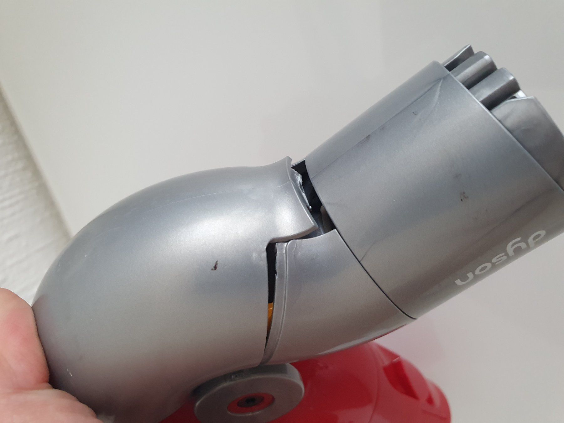 Dyson Aspirapolveri & Accessori: Embout pour dyson V12 déffectieux – Difettoso da Lausanne venduto da Af2016