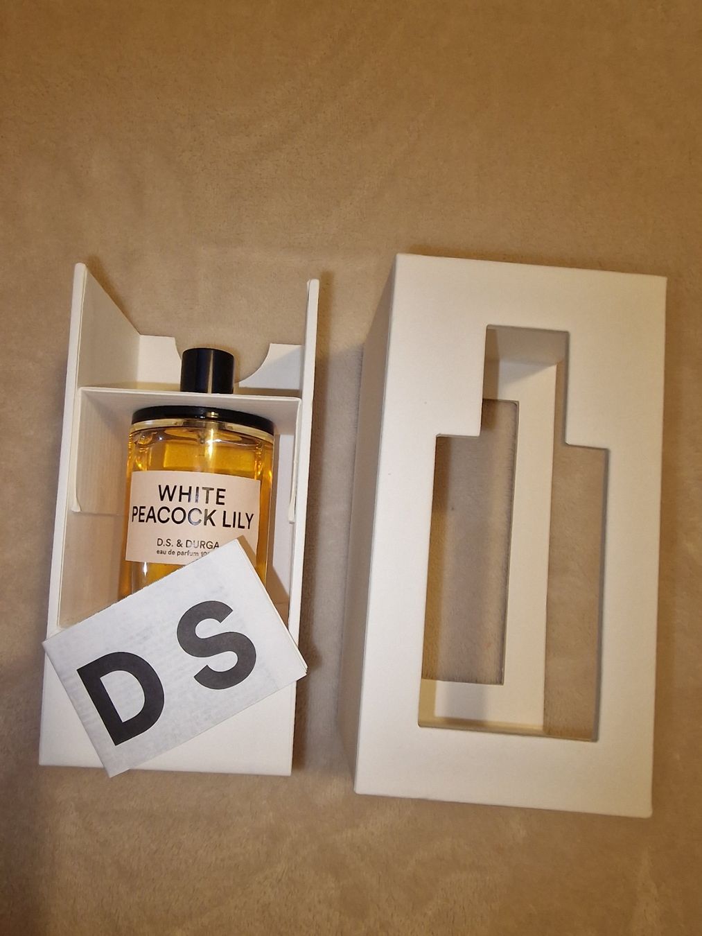 Profumi & Eau de Toilette: D.S. & Durga White Peacock Lily Eau De Parfum Spray – Usato da Cadro venduto da gan_zw8t