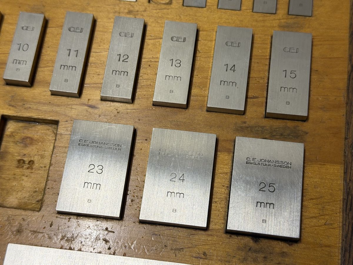 Messen: Jeu de cales étalons acier – Gebraucht aus Bassecourt von DiM7775 4