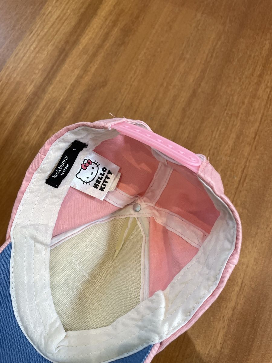 Altro abbigliamento per bambina: Hello Kitty Cap, Fox & Bunny, Grösse S – Nuovo (secondo la descrizione) da Wädenswil venduto da VintageSalesCH 1