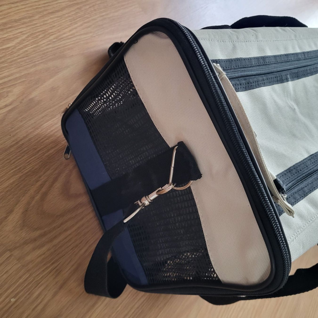Swisspet Borse: Katze/ klein Hund Flugtasche – Usato da Schaffhausen venduto da AidaK 2