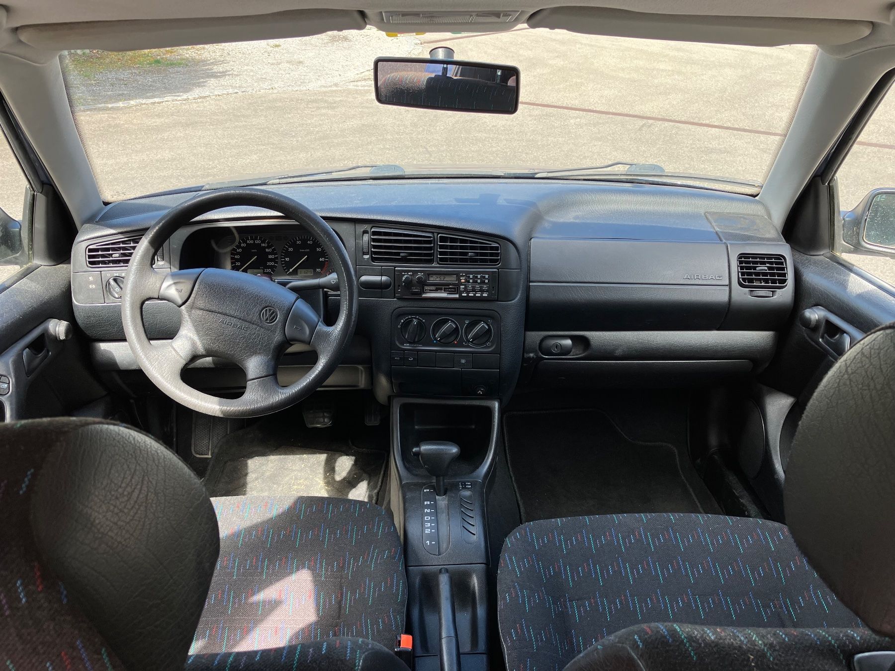 VW Autos: VW Golf 3 1.8 Automat, blau, technisch tiptop – D'occasion à Ebnat-Kappel par nadine1994 4