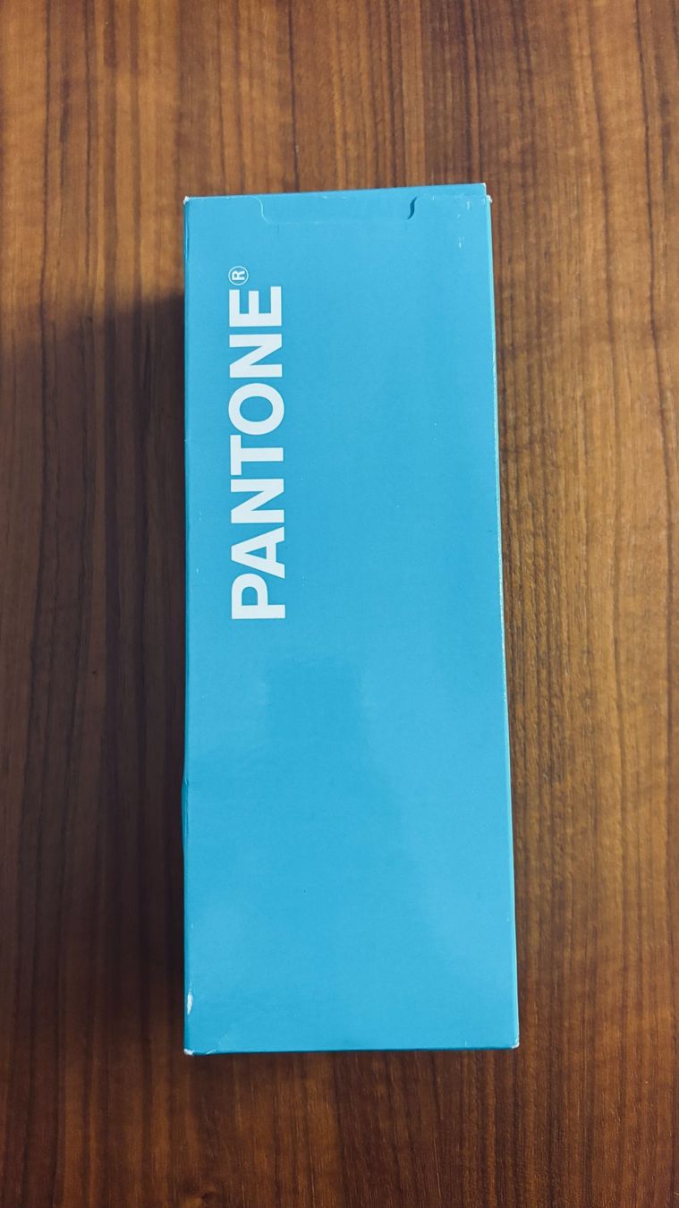 Colori: Pantone Farbfächer «Color Bridge» – Usato da Sursee venduto da Cenedra 1