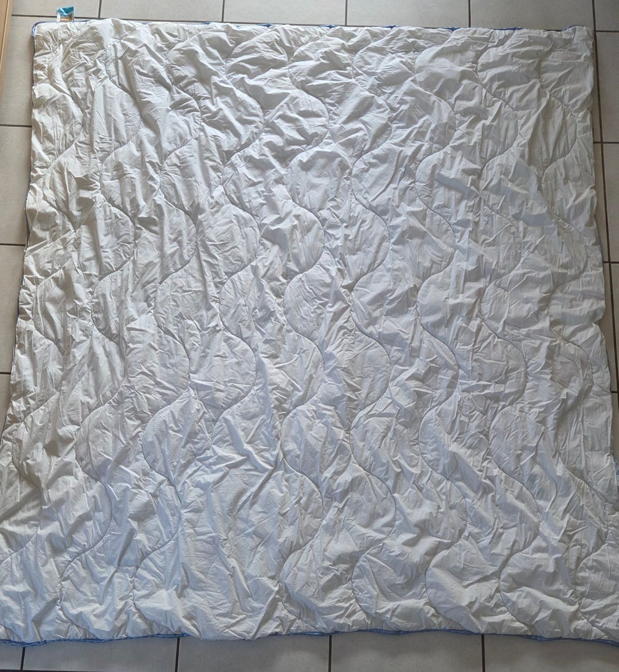 Micasa Decken: Duvet Kunstfaser 200 x 210 cm Micasa – Gebraucht aus Konolfingen von Chonu 1