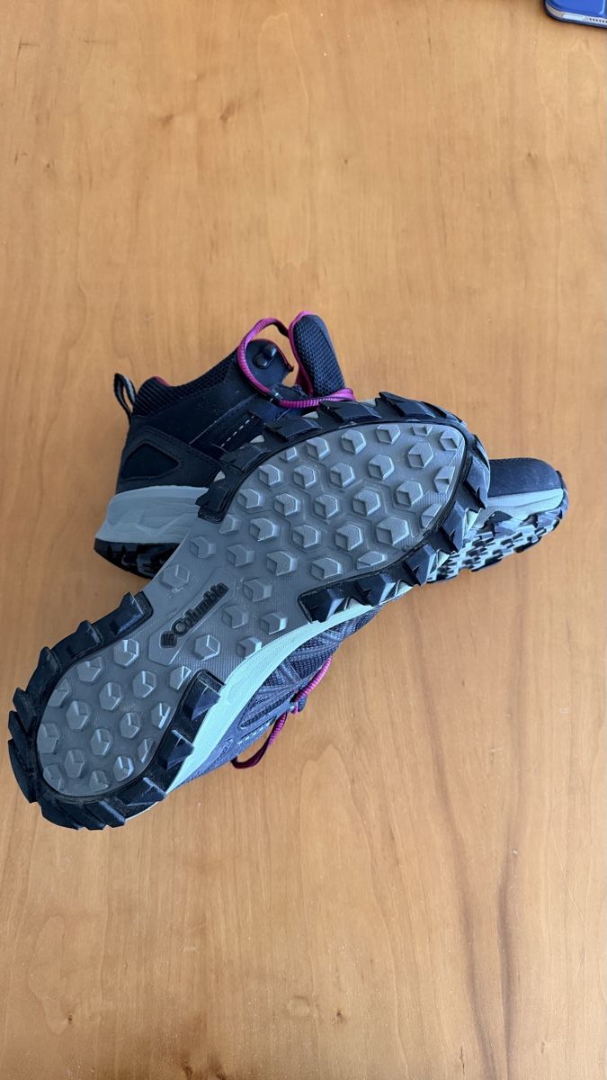 Columbia Damenschuhe: Wanderschuhe Columbia – Gebraucht aus Ennetbaden von gubn 2