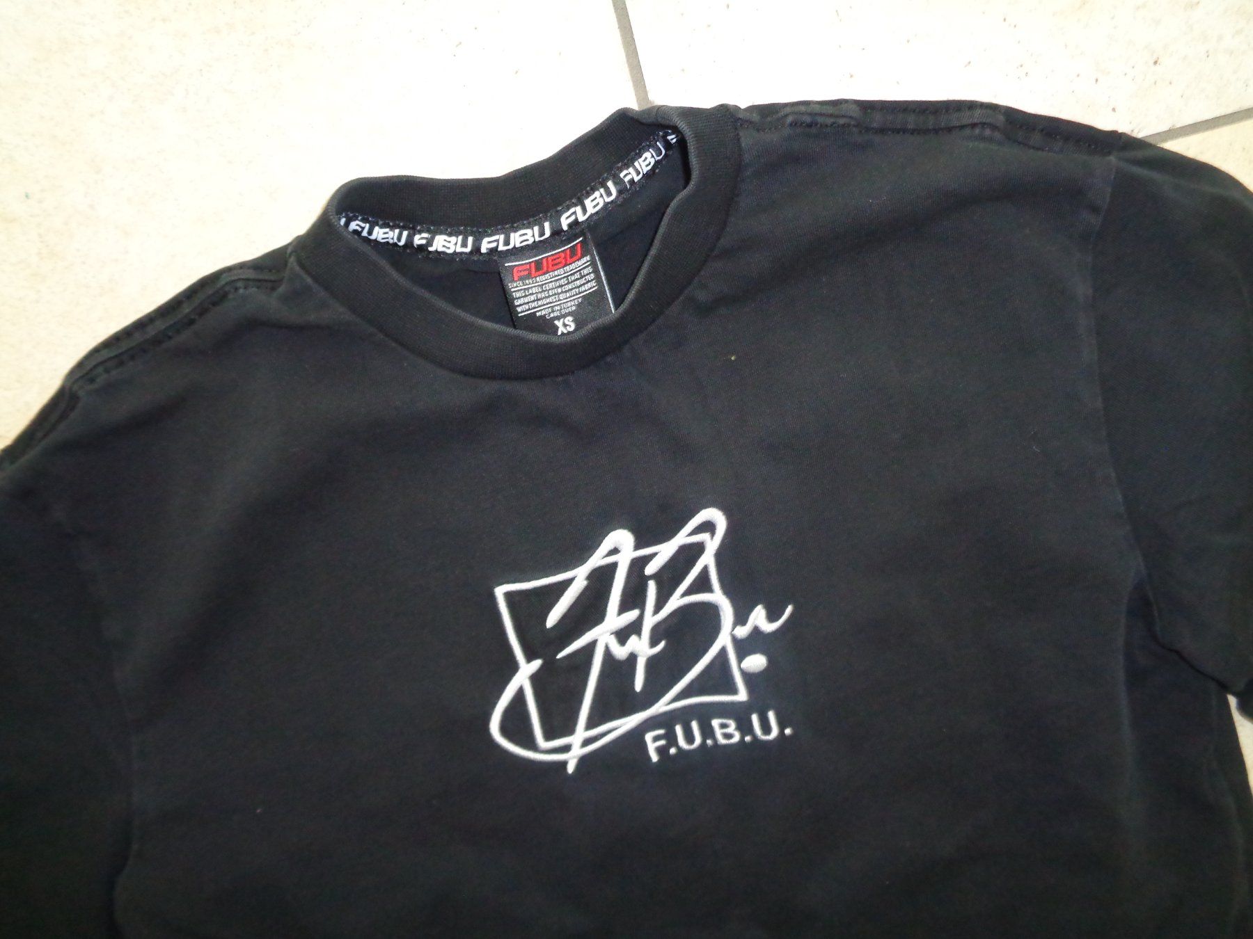 T-Shirts: Shirt  Fabu  Grösse XS – Gebraucht aus Kreuzlingen von Robi-2003 1