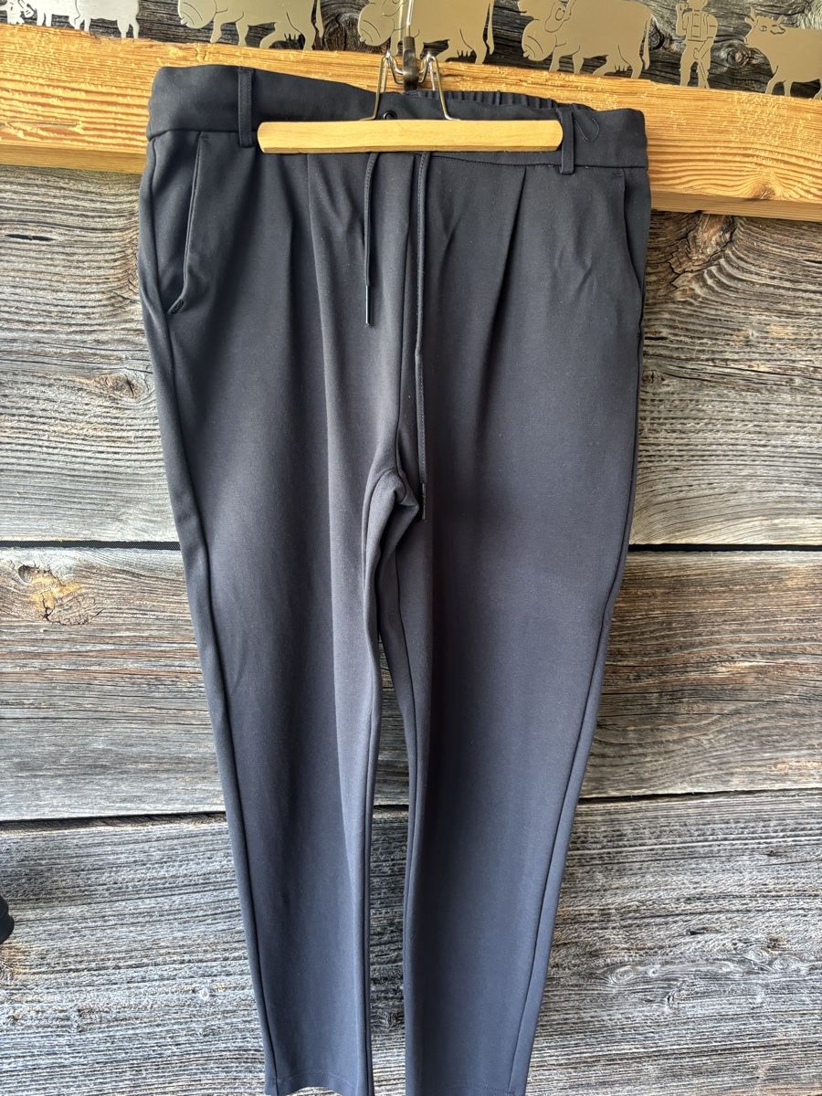 Only Pantaloni: Only Jersey Hose – Usato da Mümliswil venduto da sib_296f 1