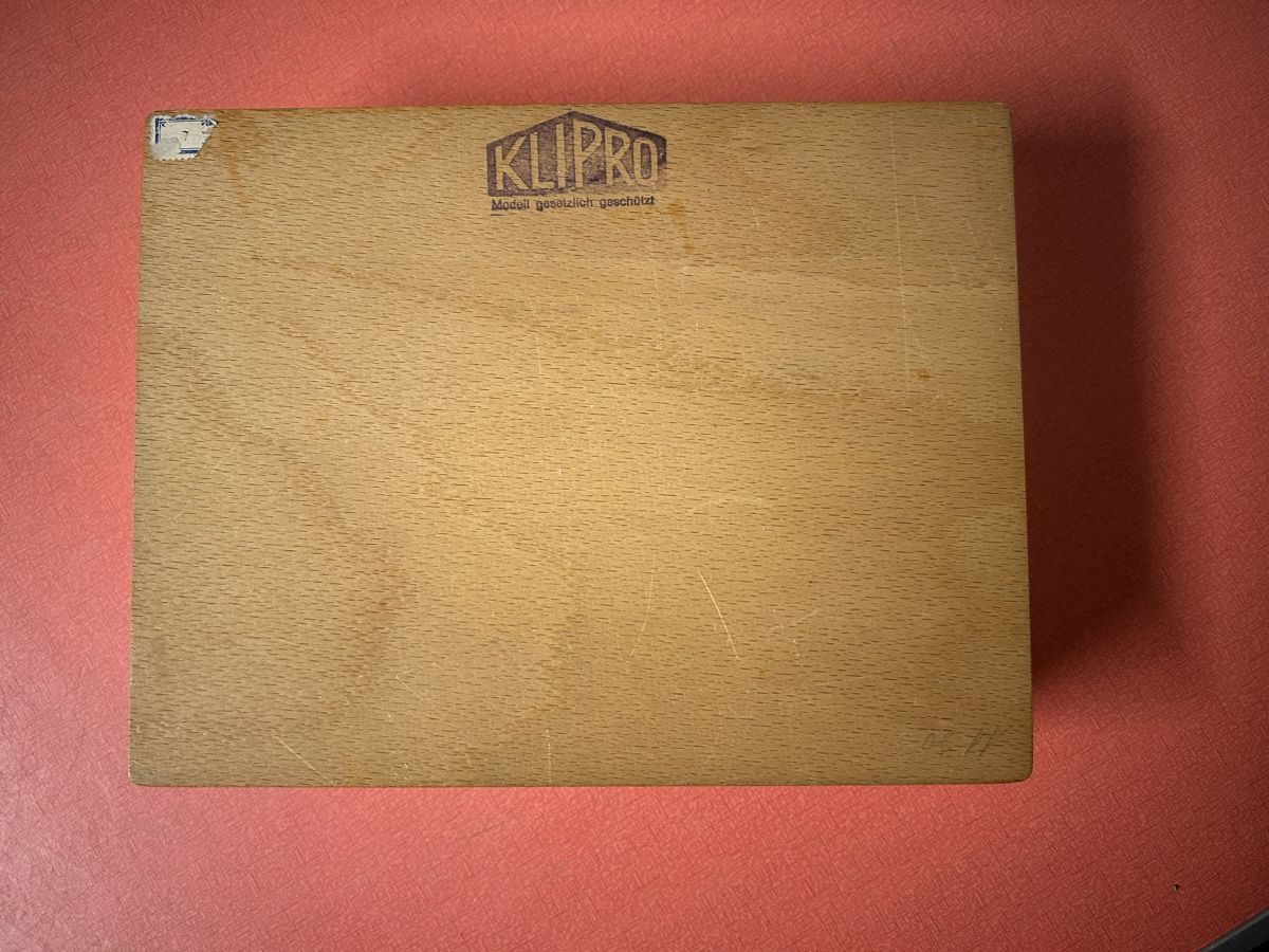Casse di trasporto: Holzbox mit 8 Fächern, Kiste, Sammelbox mit Deckel – Usato da Lanzenhäusern venduto da vic63 5