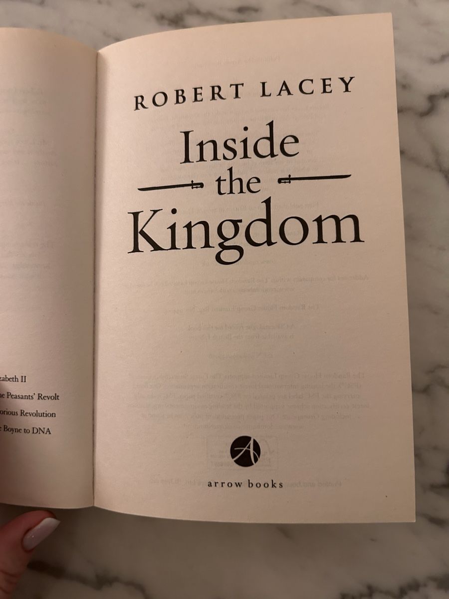 Libri: Inside the Kingdom by Robert Lacey – Nuovo (secondo la descrizione) da Biel/Bienne venduto da zit_v5yc 3