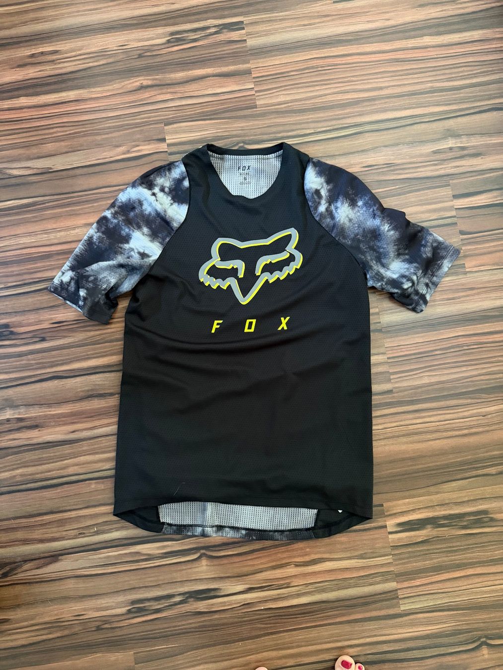 Fox T-shirt: T-Shirt von Fox Gr. S – Usato da Zollikofen venduto da Maria_verena