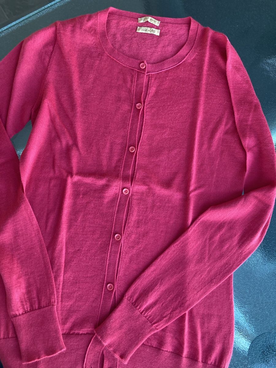 Falconeri Giacche: FALCONERI Strickjacke, Himbeerfarbe, Gr. S, 100% Kaschmir – Nuovo (secondo la descrizione) da Zürich venduto da elegantissima