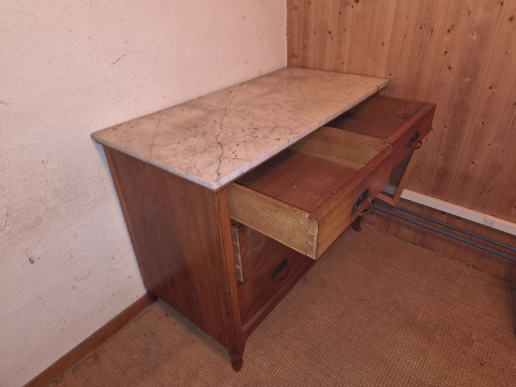 Commodes: Commode avec marbre – D'occasion à Monts-de-Corsier par pre_wr9v 1