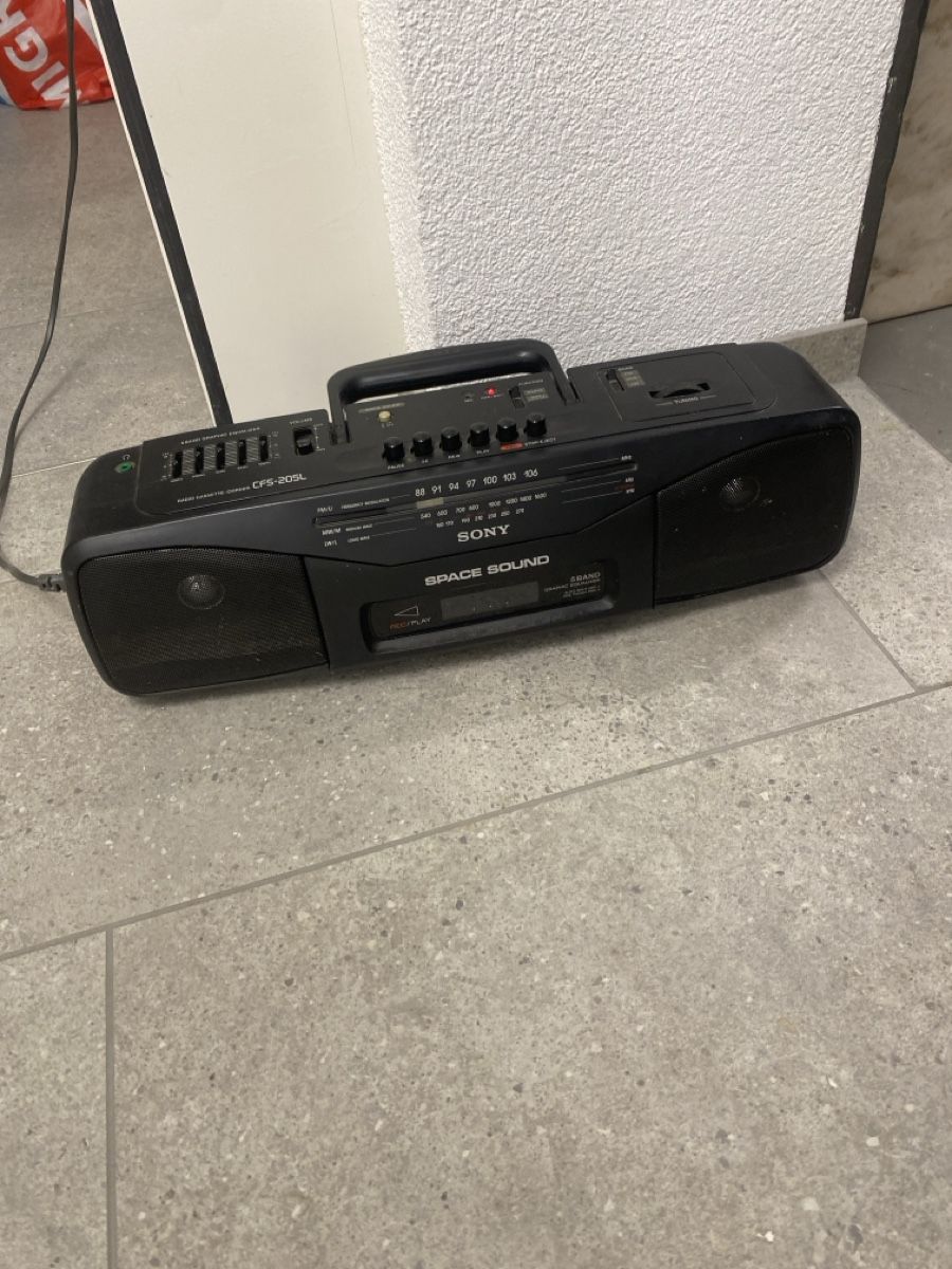 Radio: Radio Sony space sound – Usato da Rheineck venduto da Jas_m2r9