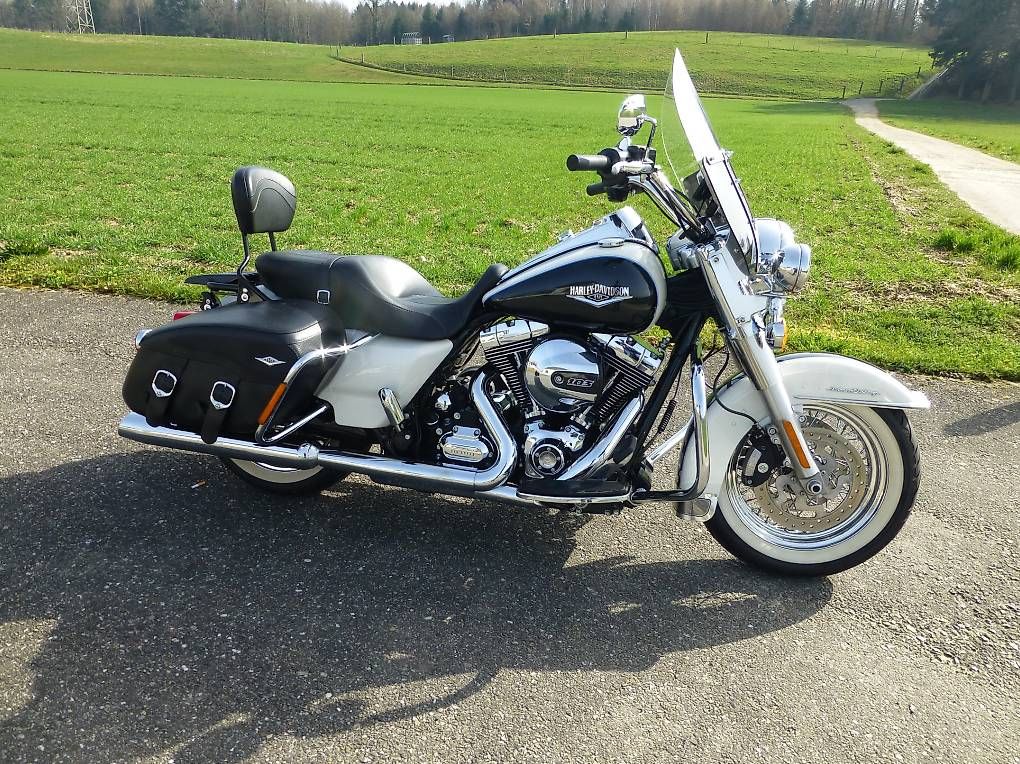 Touring: HARLEY-Davidson FLHRC Road King 103 ABS – Usato da Deitingen venduto da Hene550