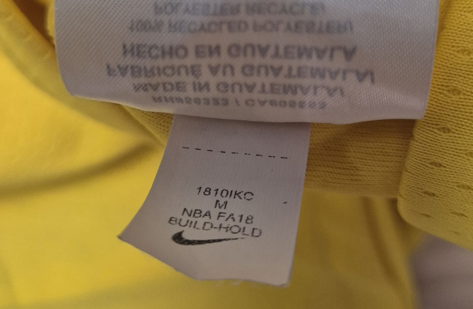 Nike Leibchen & Hosen: Nike Lakers Kuzma Jersey Grösse M – Gebraucht aus St. Gallen von CaliSunshine 5