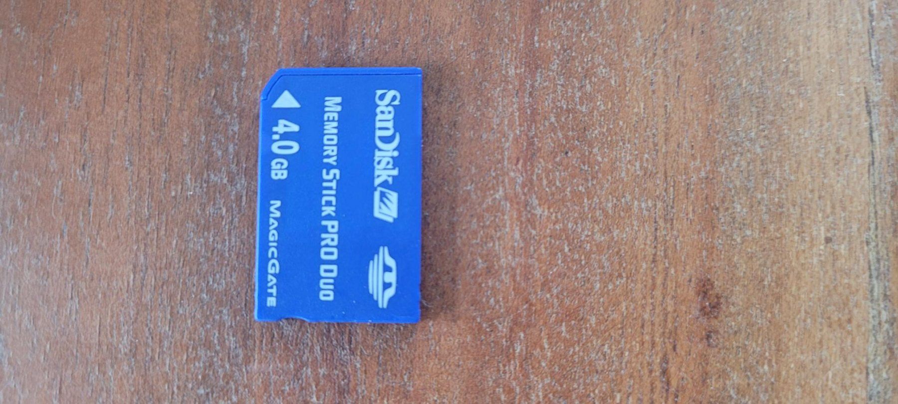 Sony Videocamere: Sony Handycam DCR-SR62 – Usato da Weesen venduto da peteroswald 7