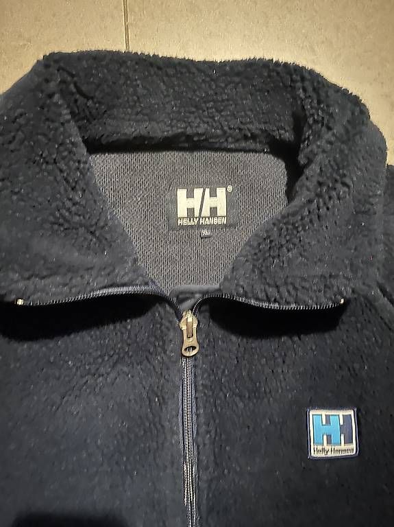 Jacken: Helly Hansen Fiber Pile – Gebraucht aus Zürich von SUPERNERD 2
