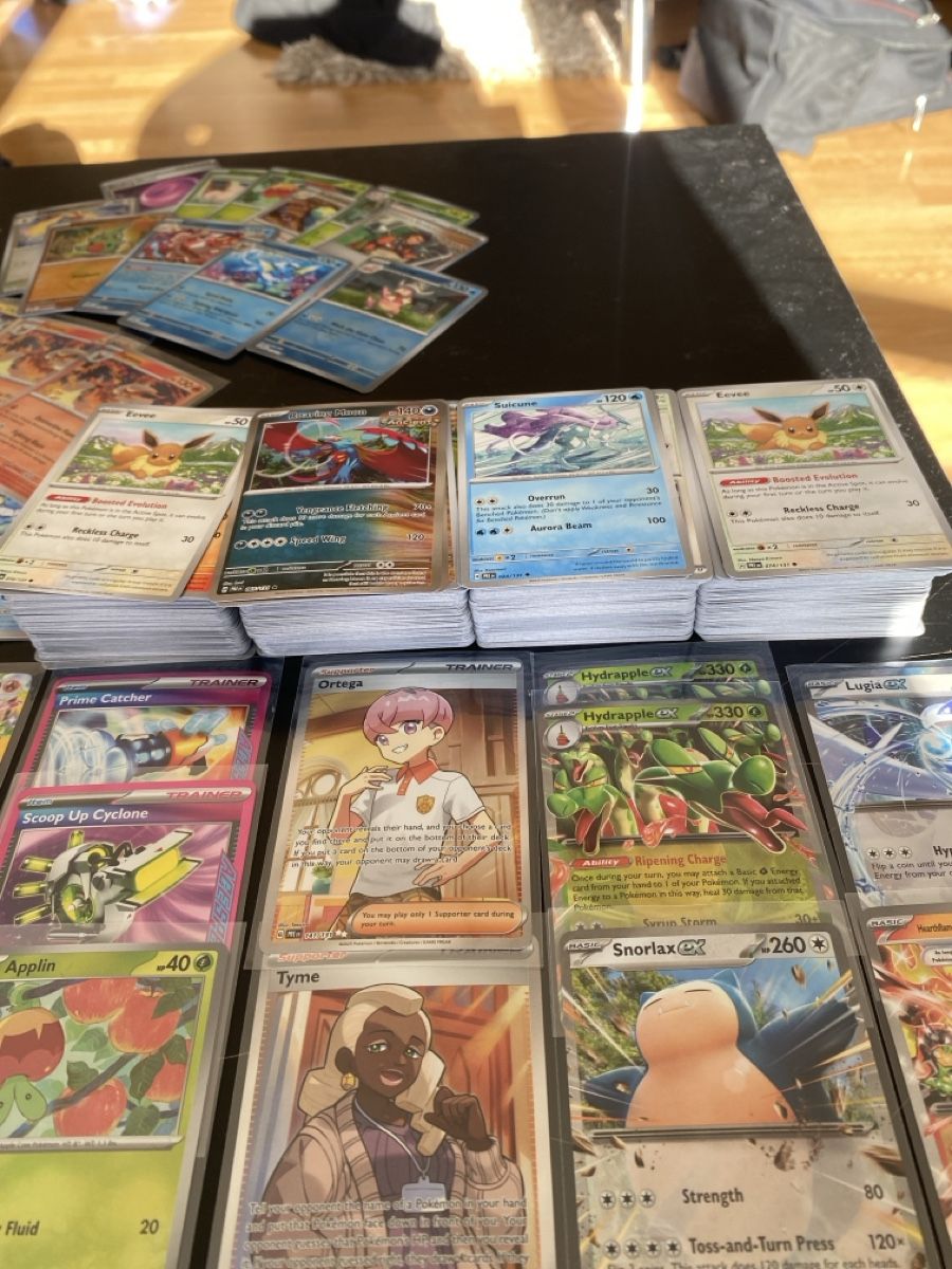 Pokémon Carte collezionabili: Mega Pokemon Sammlung Prismatic Evolutions ENGLISH – Nuovo (secondo la descrizione) da Ettingen venduto da RobiMM 4