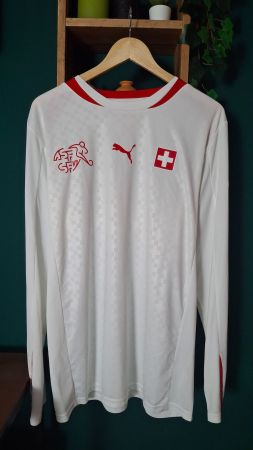 Switzerland Nati 2012 player issue puma