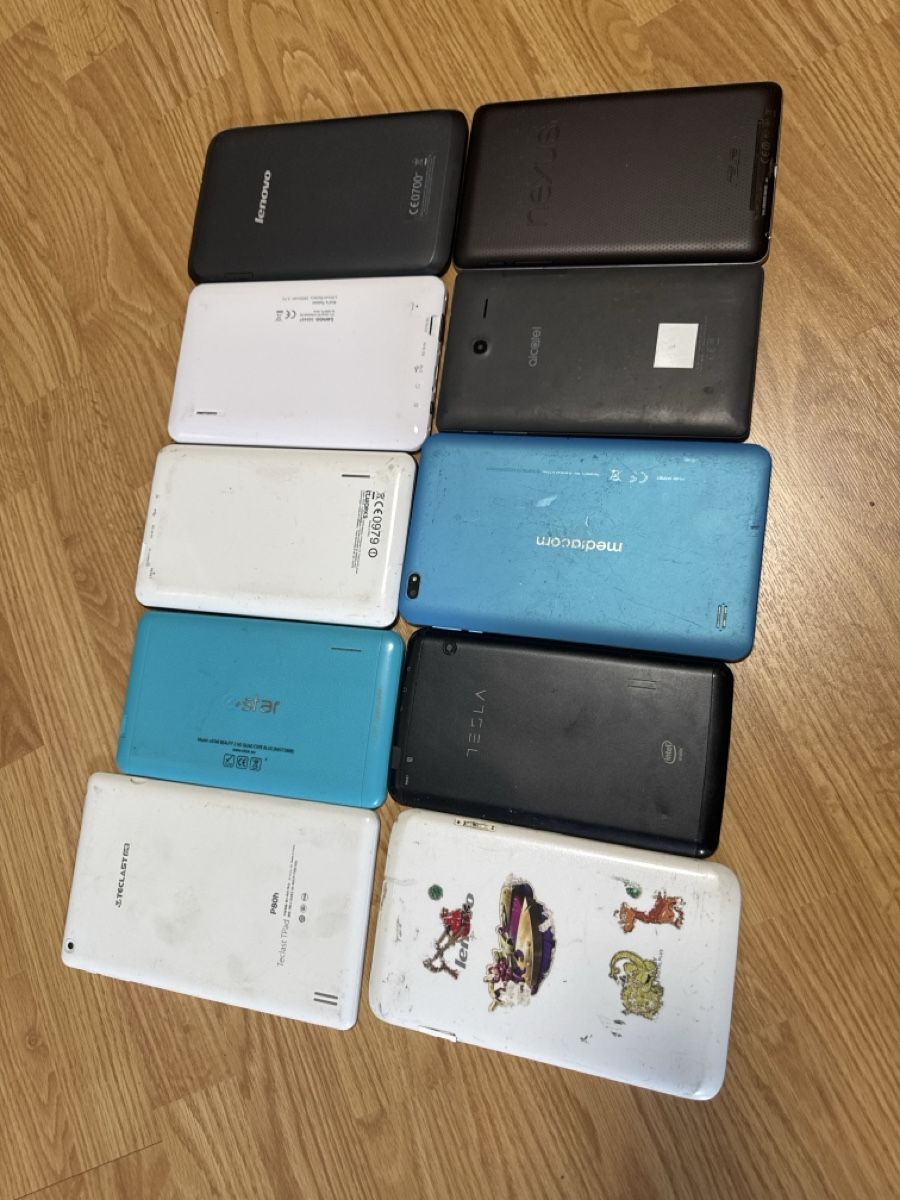 Tablet PC: 10 Tablet  Mix different sizes   – Difettoso da Riehen venduto da Top-Quality 3