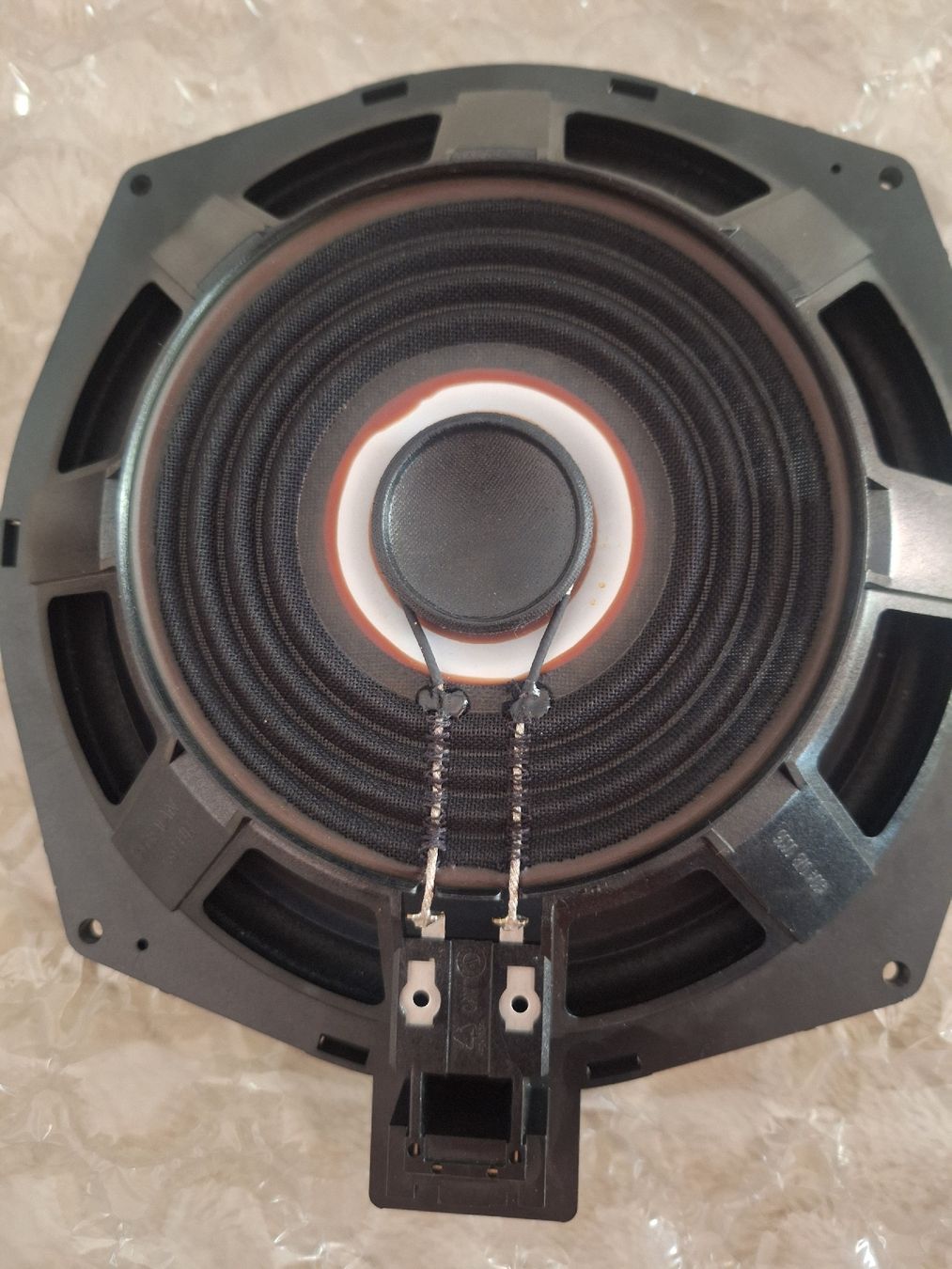 Lautsprecher: BMW Subwoofer  – Gebraucht aus Strengelbach von Ist-van 4