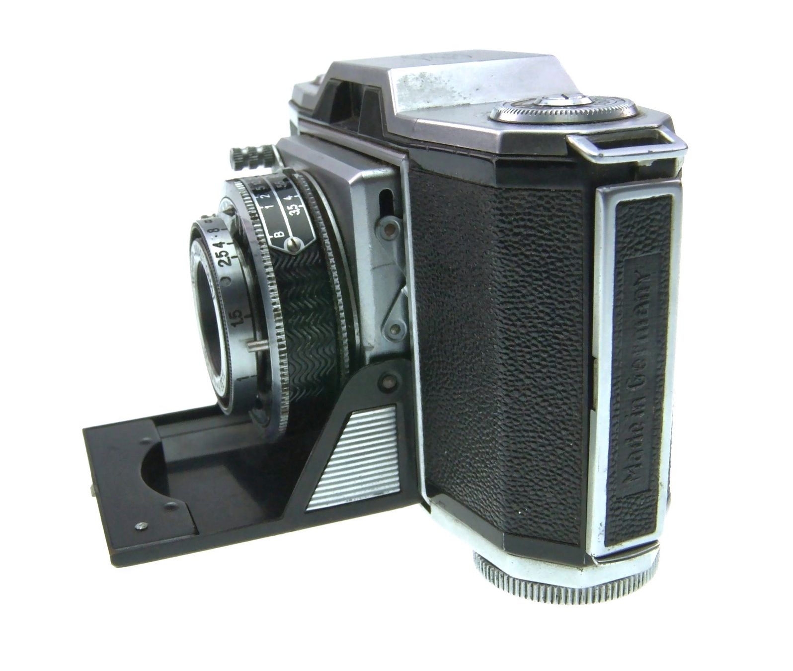 Zeiss Fotocamera: Zeiss Ikon Ikonta Compur 522/24 Kleinbildkamera – Usato da Schmitten FR venduto da fliessigs_Biendli 2