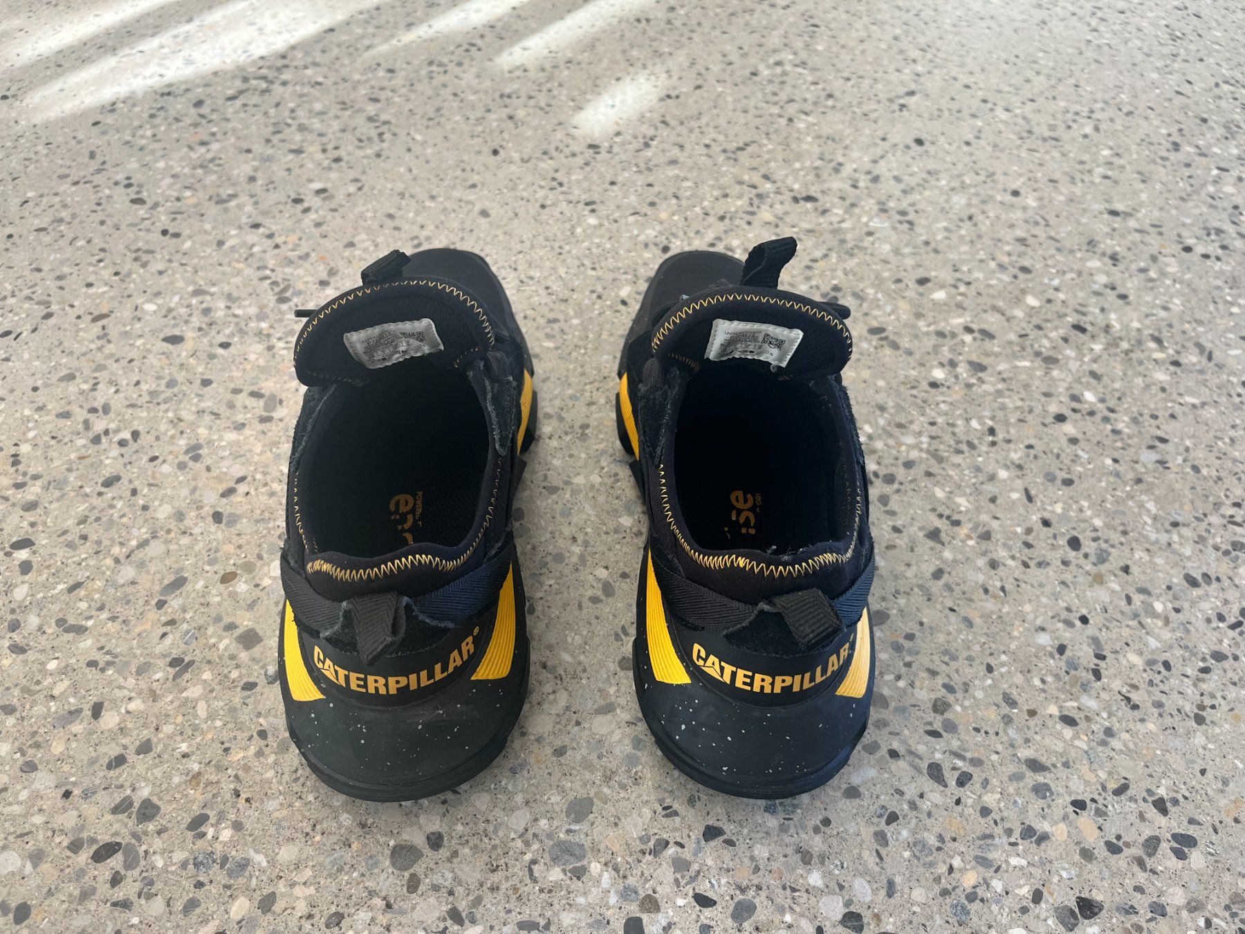 Caterpillar Scarpe da uomo: Chaussure Caterpillar Sport 41 – Nuovo (secondo la descrizione) da Lausanne venduto da Seiya4 3